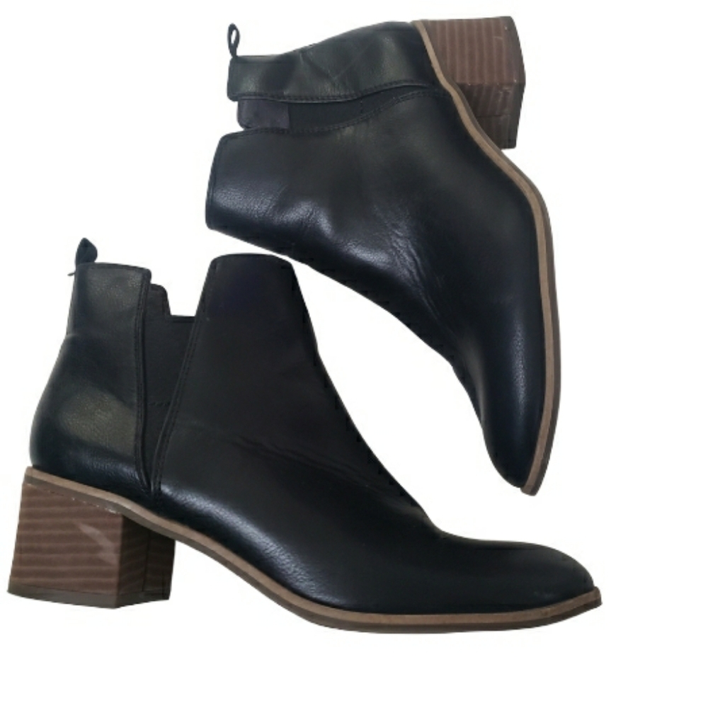 Dr. Scholl's Black Block Heel Ankle Boots Booties Chelsea Panels Size 8M Comfort